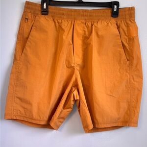 VRST Men’s 7” Unlined Gold Elastic Waist Shorts w/ pockets. NWT. SZ L